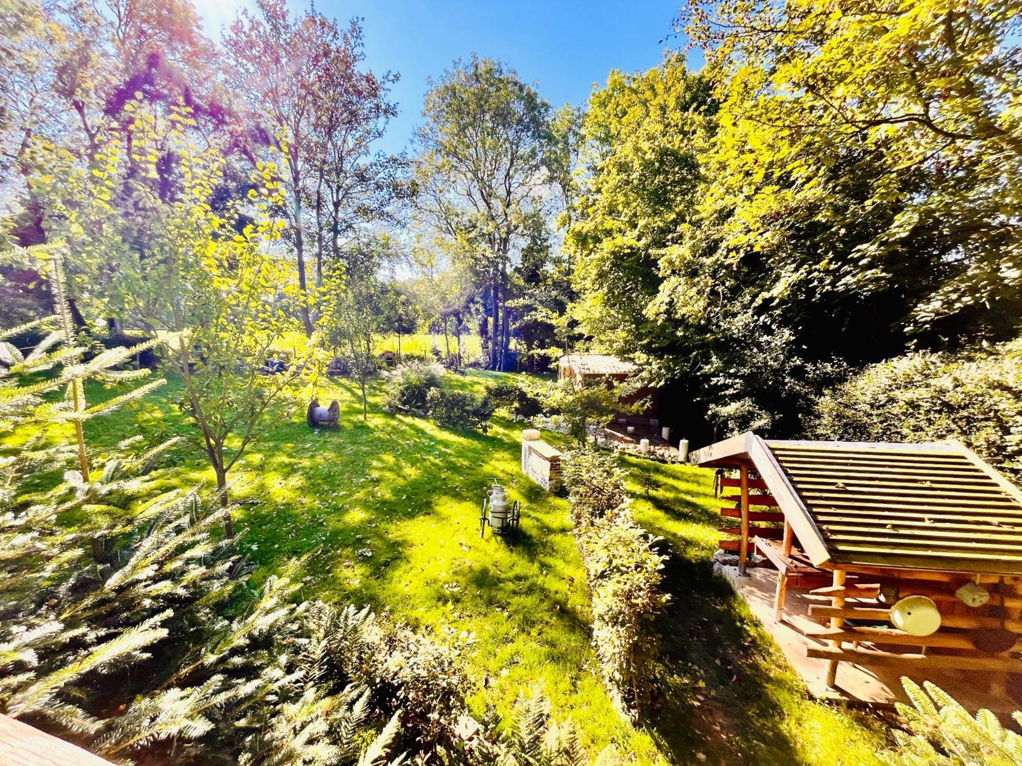 La Cabane Perchee Du Trappeur Ecrainville Bagian luar foto