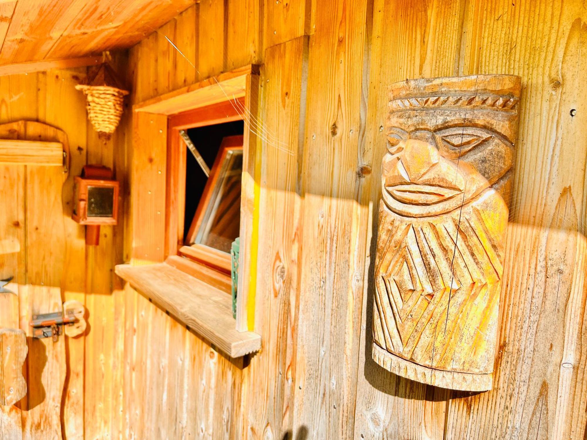 La Cabane Perchee Du Trappeur Ecrainville Bagian luar foto